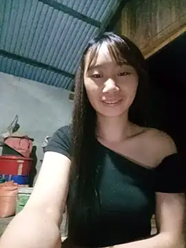 Snapshot of Linh_sexy98 chatting on 05/18/26, 10:26 Linh sexy98 online show from 05/18/26, 10:26