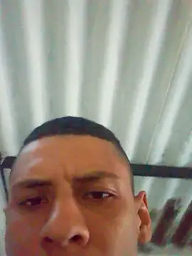 Snapshot of Yordiparra chatting on 06/14/26, 11:07 Yordiparra online show from 06/14/26, 11:07