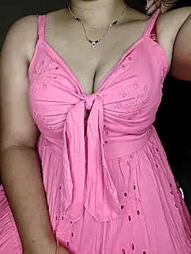 shreyareddy99 online show from 04/18/26, 04:55