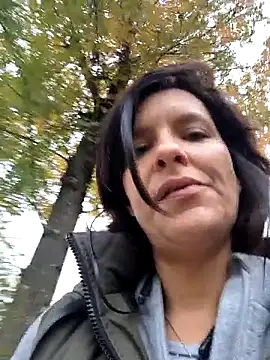 Piediniecollant online show from 11/15/25, 06:55