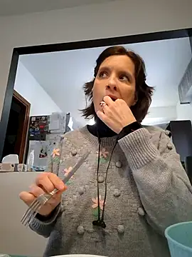 Piediniecollant online show from 02/05/26, 11:37