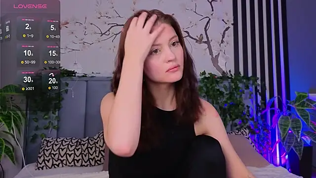 Sophie fawn online show from 11/27/25, 12:07