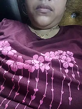 Snapshot of Israt_Riya_25 chatting on 10/29/25, 09:00 Israt Riya 25 online show from 10/29/25, 09:00