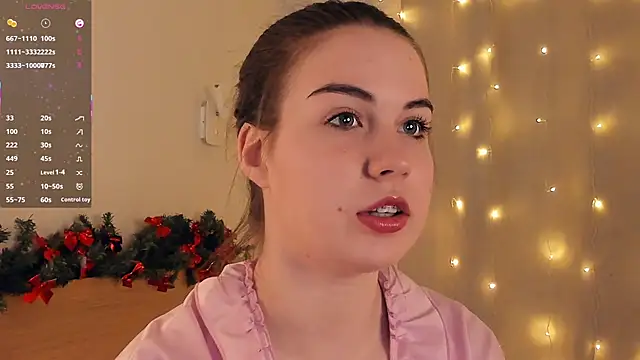 LoreeScialdone online show from 12/21/25, 09:11