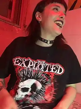 xlucifer13 online show from 11/03/25, 02:57