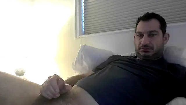 Snapshot of ckraiders84 chatting on 10/29/25, 04:31 ckraiders84 online show from 10/29/25, 04:31