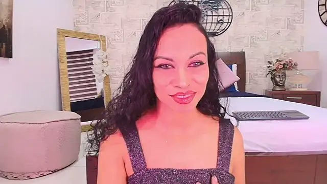 Marilyn Blakee online show from 11/14/25, 01:21