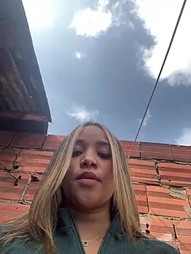 Snapshot of AriVelvet chatting on 01/13/26, 07:30 AriVelvet online show from 01/13/26, 07:30