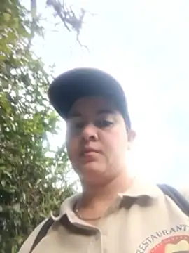 Camila-Valverde online show from 11/28/25, 11:57