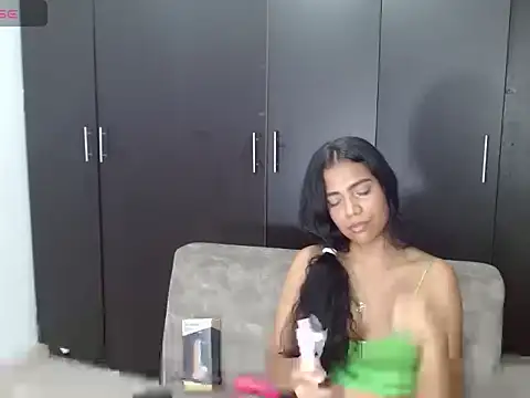 NandyKiss online show from 11/12/25, 07:13