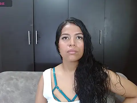 NandyKiss online show from 11/25/25, 02:28