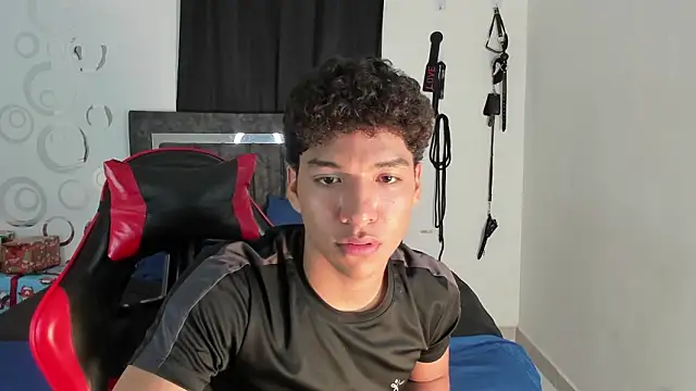 Maximiliano Khalil online show from 01/16/26, 08:35