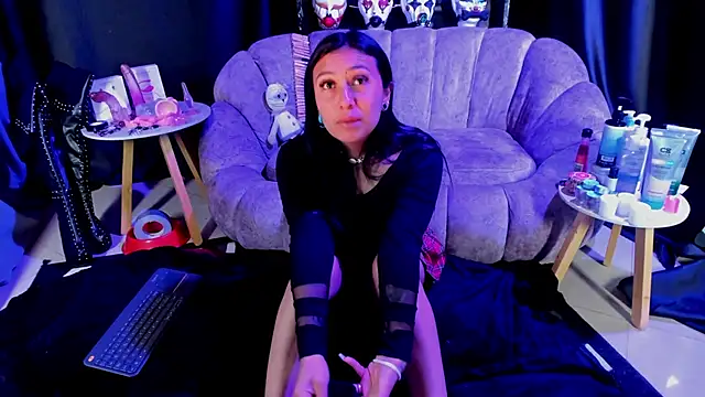 Snapshot of DalilaMoonstone chatting on 11/24/25, 07:02 DalilaMoonstone online show from 11/24/25, 07:02