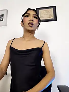 FernandaFox  online show from 04/08/26, 03:39