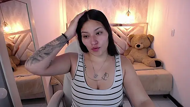 emmaa garciia online show from 03/26/26, 03:34