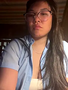 Snapshot of heodat-sexx chatting on 10/30/25, 02:46 heodat-sexx online show from 10/30/25, 02:46