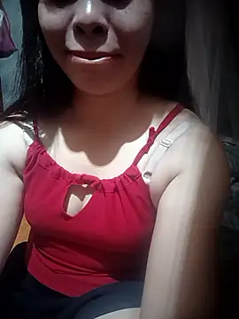 Snapshot of Bamboo-niee123 chatting on 10/28/25, 05:48 Bamboo-niee123 online show from 10/28/25, 05:48