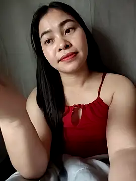 Bamboo-niee123 online show from 04/15/26, 04:19