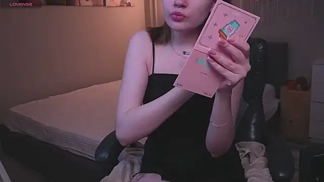 R I N A online show from 04/11/26, 01:10