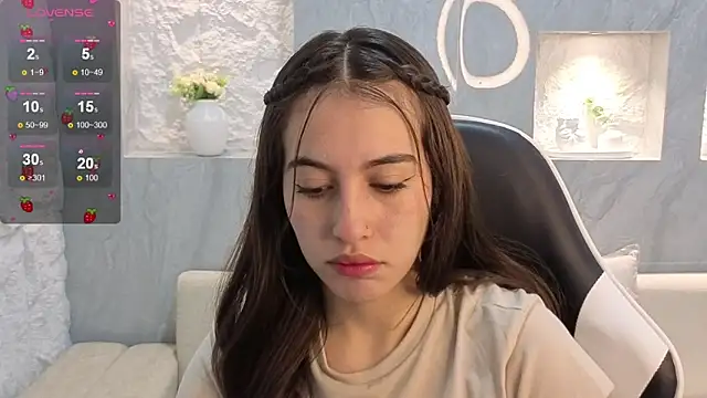 Nikka Tx online show from 11/23/25, 01:00