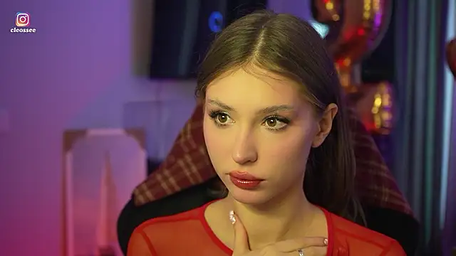 Cleose online show from 03/26/26, 07:14