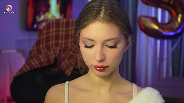 Cleose online show from 03/27/26, 07:14