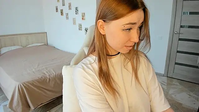 Snapshot of Angella_Mills chatting on 11/10/25, 06:12 Angella Mills online show from 11/10/25, 06:12