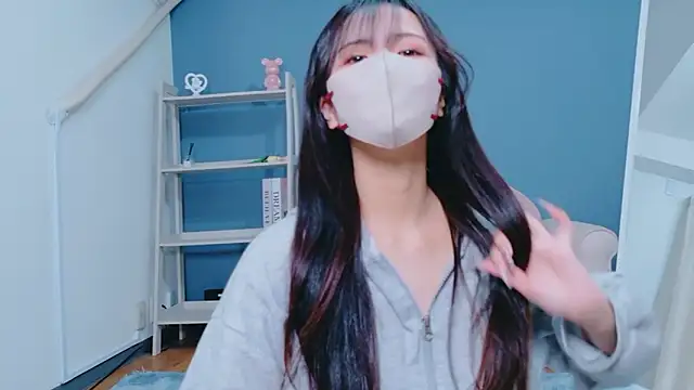 Mimi-Dreammood online show from 01/18/26, 09:40