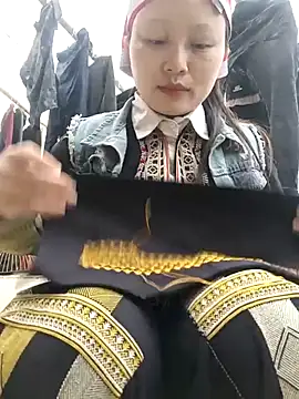 yoyo-mi online show from 02/17/26, 01:35