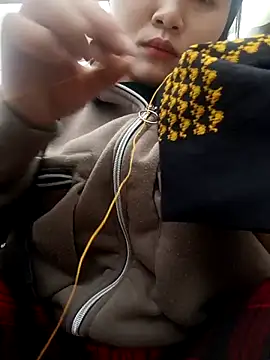 yoyo-mi online show from 02/18/26, 01:12