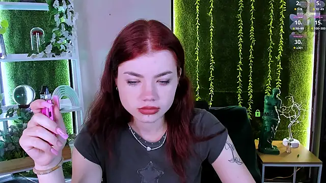 Snapshot of isabel_wave chatting on 07/25/26, 07:11 isabel wave online show from 07/25/26, 07:11