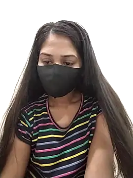 Green LaDY66 online show from 11/10/25, 08:57