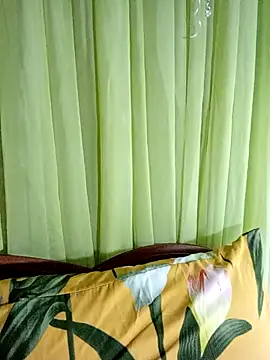 Snapshot of Esenia505 chatting on 03/02/26, 07:26 Esenia505 online show from 03/02/26, 07:26