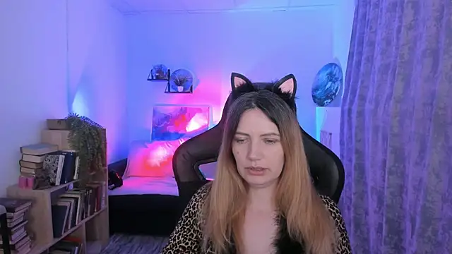 AleksaLaurent online show from 11/30/25, 09:13