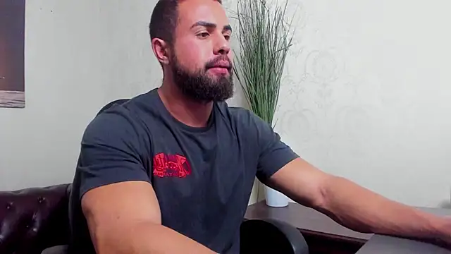 HayesWood online show from 11/23/25, 05:29