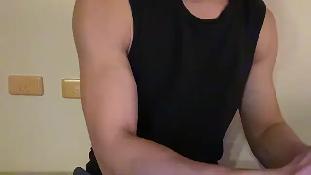 Snapshot of dudeseven chatting on 05/15/26, 12:12 dudeseven online show from 05/15/26, 12:12