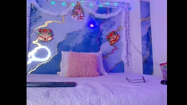 Girls from medellin online show from 12/17/25, 03:12