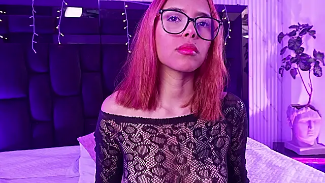 LilithLuxorr online show from 02/20/26, 01:55