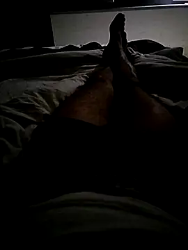 female hunterr online show from 11/11/25, 06:52