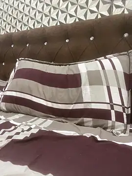 Heena Sharma982 online show from 02/04/26, 05:41