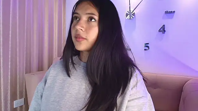 KamyGlam online show from 02/06/26, 08:01