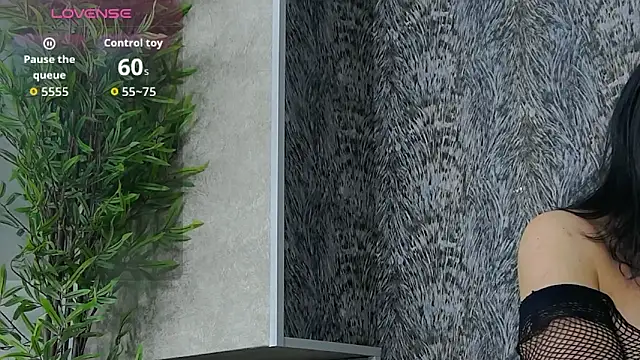 Snapshot of _LustyFantasy_ chatting on 01/09/26, 04:04 LustyFantasy online show from 01/09/26, 04:04