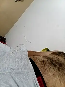 Snapshot of franck10E chatting on 02/08/26, 02:59 franck10E online show from 02/08/26, 02:59