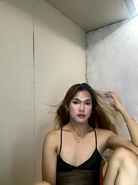 Snapshot of itsme_shanaya chatting on 11/06/25, 01:56 itsme shanaya online show from 11/06/25, 01:56