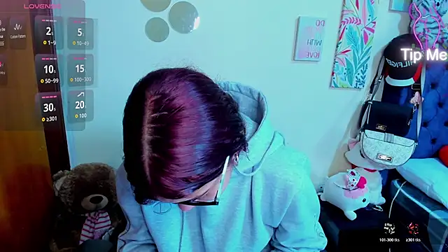 Emma boo online show from 12/16/25, 02:55