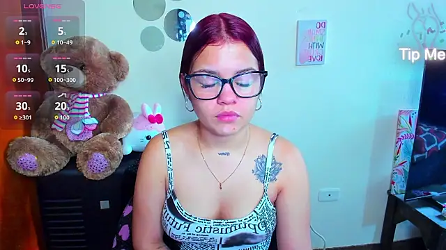 Emma boo online show from 03/25/26, 03:29