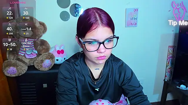 Emma boo online show from 03/28/26, 04:50