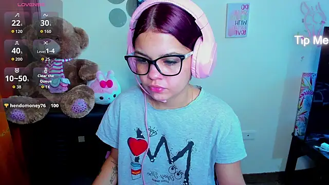 Emma boo online show from 04/02/26, 03:31