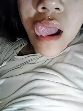 Camilu23 online show from 02/01/26, 11:47