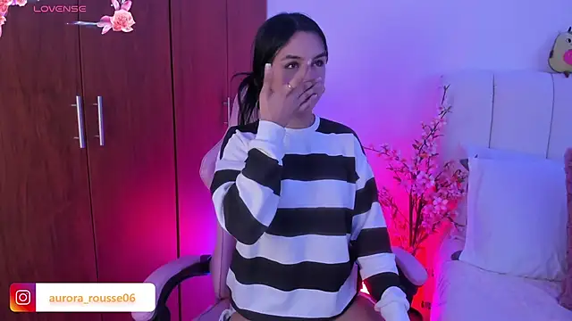 aurora rousse online show from 03/08/26, 01:26